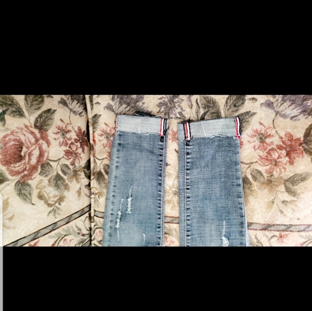 Jeans - Picture 4 of 4